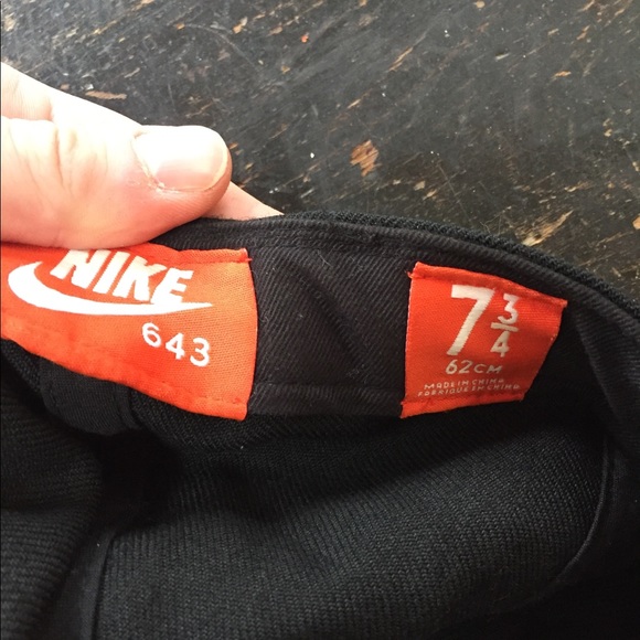 VTG Nike air hat - Picture 3 of 3
